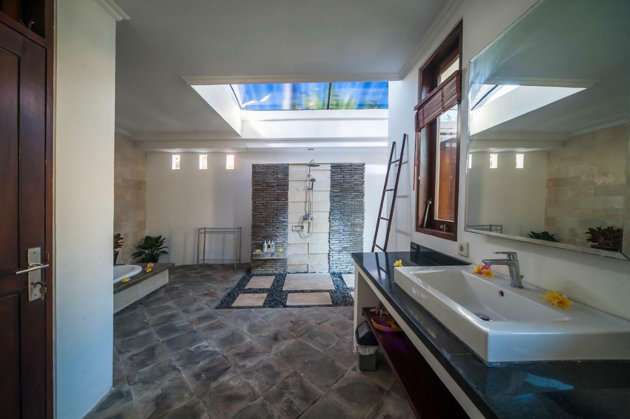 Turiya Villa Sanur Exteriör bild